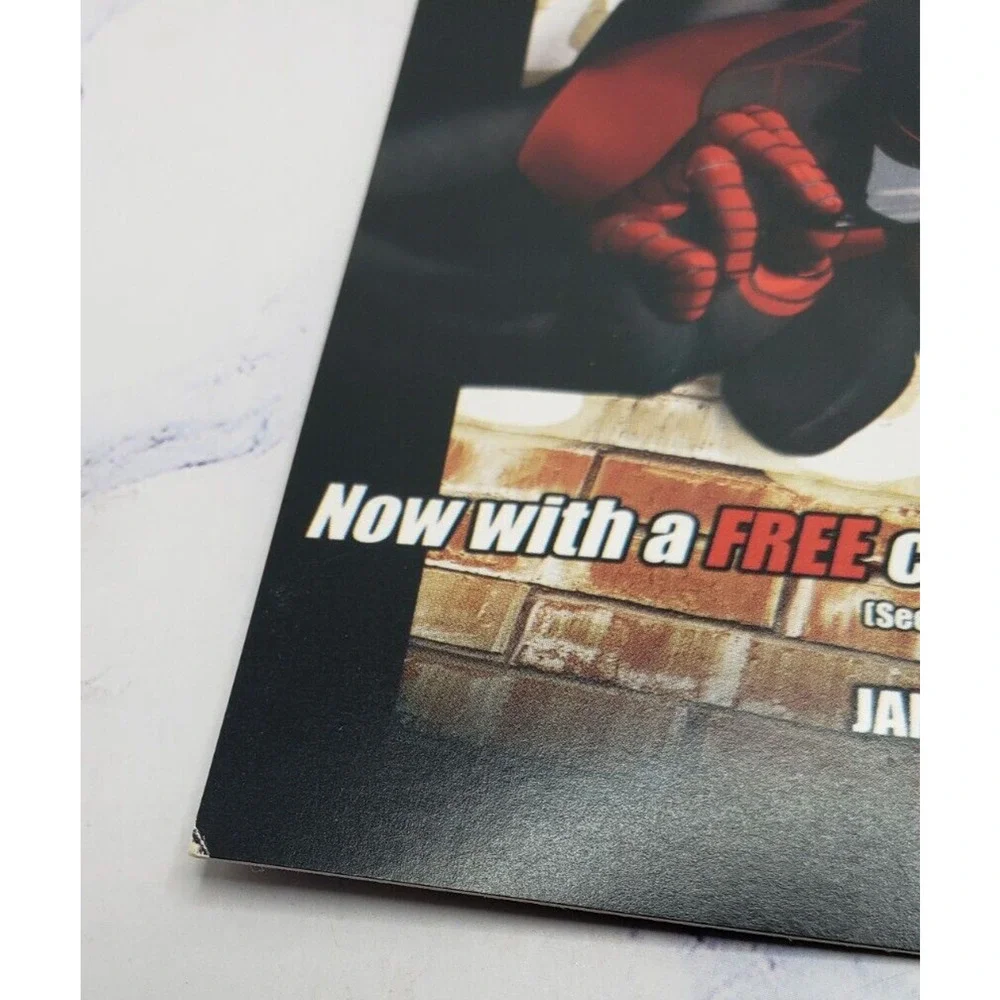 Ultimate Comics Spider-Man #6 Marvel Comics Promo Card. 2012 Jan